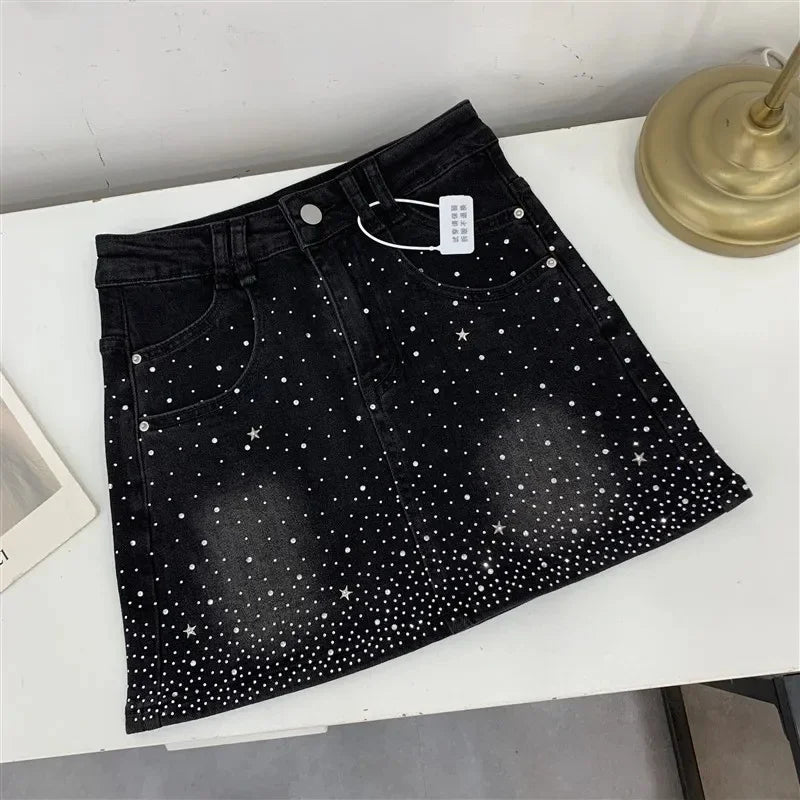 Diva High-Waisted Mini Skirt